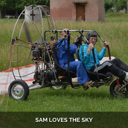 Sam-loves-the-sky-caption